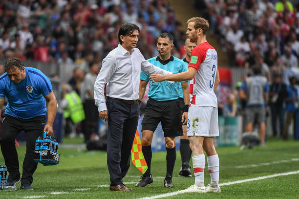 冠的祝贺不 冠的祝贺不